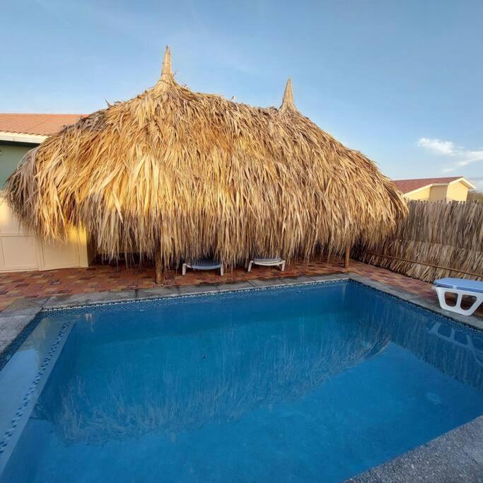 Casa Antonia Villapark Fontein Mit Salzwasserpool Luaran gambar