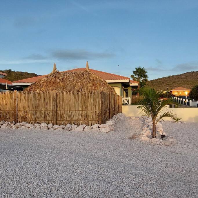 Casa Antonia Villapark Fontein Mit Salzwasserpool Luaran gambar